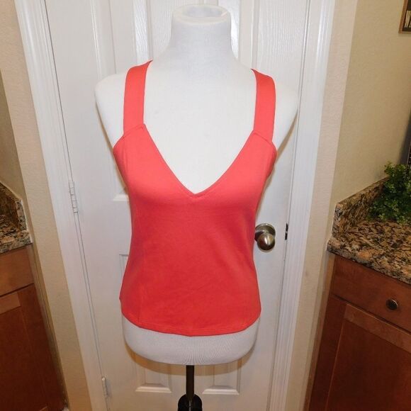 Coral Crossback Tank (C1) - Picture 1 of 3